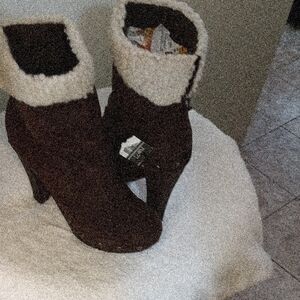 Women's Brown Shearling Ankle Boots
